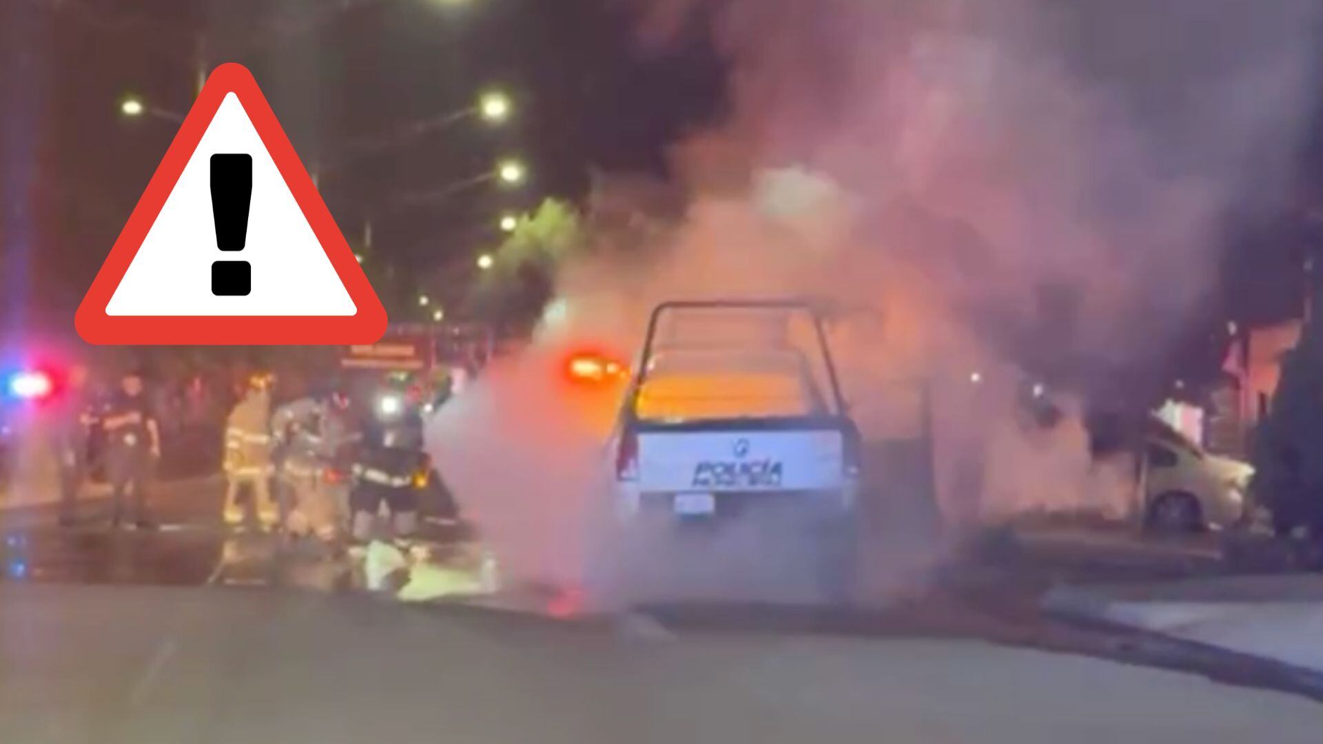 Se incendia patrulla de Policía Municipal en Avenida Los Maestros hoy 18 de agosto