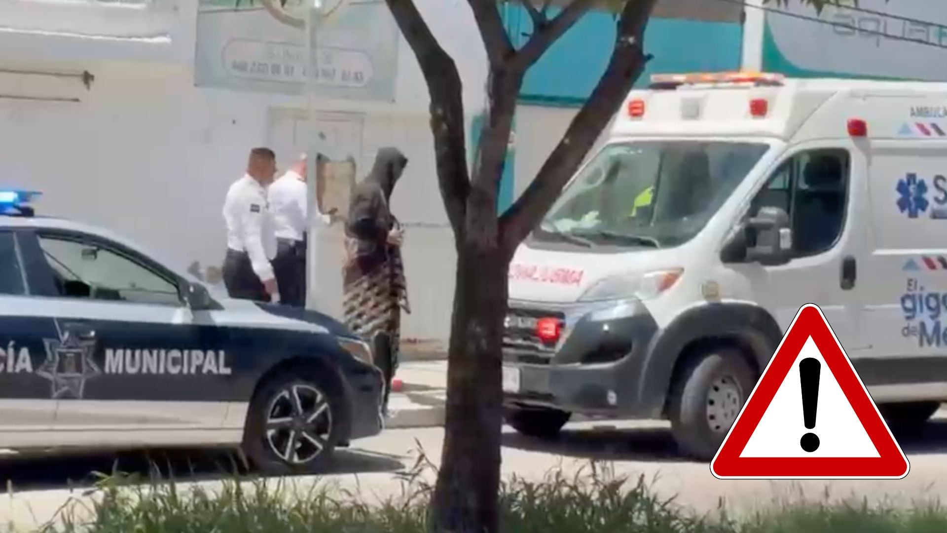 Persona en situación de calle se prende fuego tras usar alcohol para bañarse en Avenida Mariano Escobedo