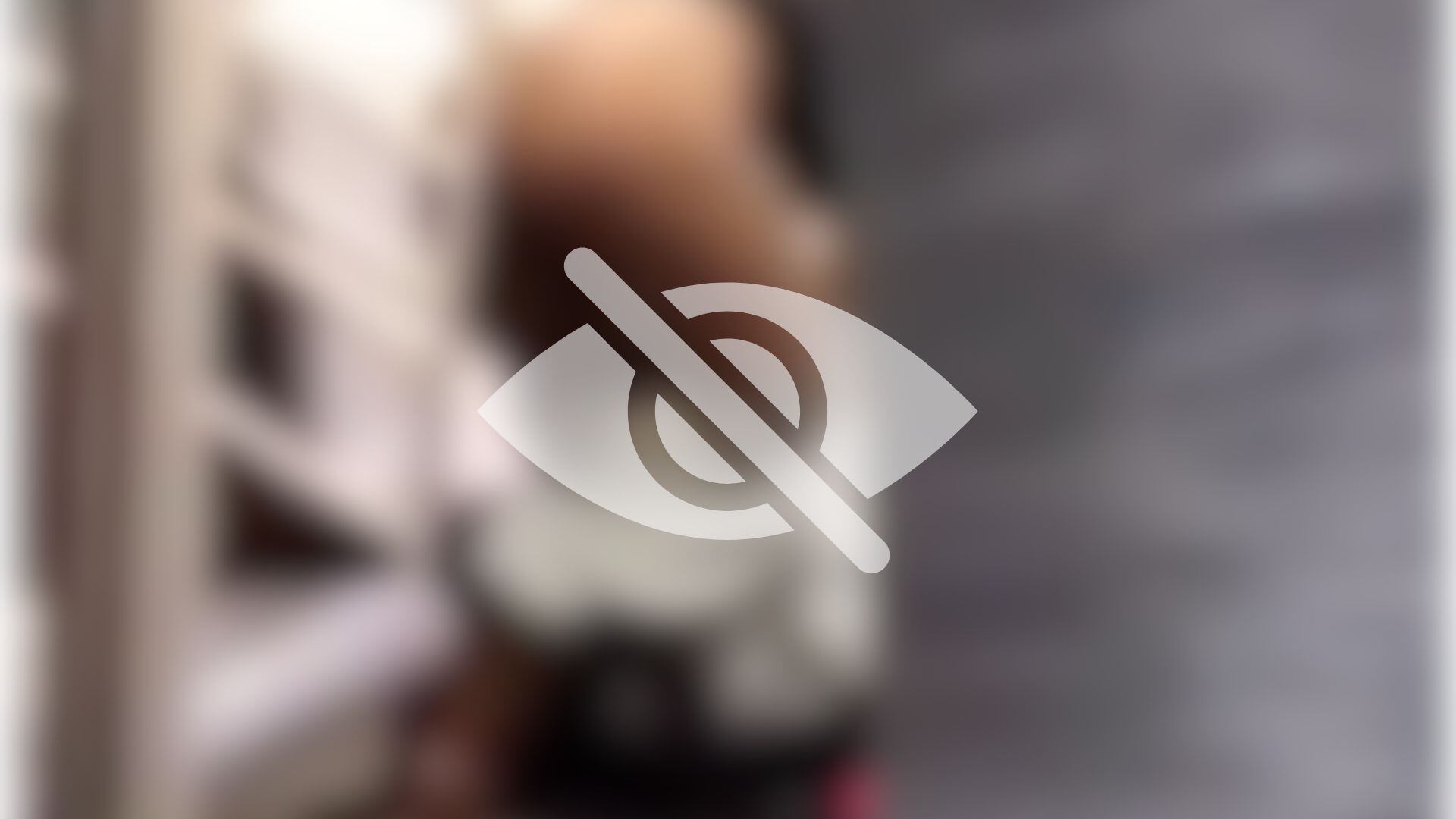 FUERTE VIDEO: Captan a un hombre excretando en pleno metro en movimiento
